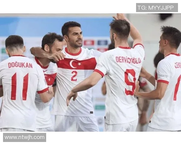 土耳其足球明星排行榜及其精彩瞬间的视觉盛宴 土耳其足球明星排行榜及其精彩瞬间的视觉盛宴