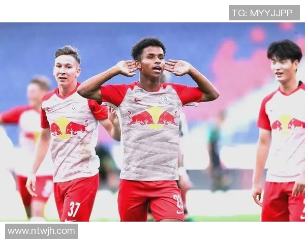 小腿修长的足球明星们如何凭借优势在赛场上大放异彩 小腿修长的足球明星们如何凭借优势在赛场上大放异彩