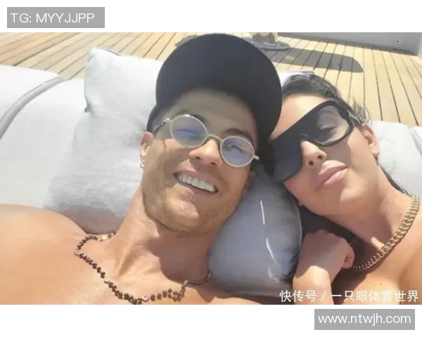 游艇上的足球明星阵容全解析与精彩瞬间回顾 游艇上的足球明星阵容全解析与精彩瞬间回顾