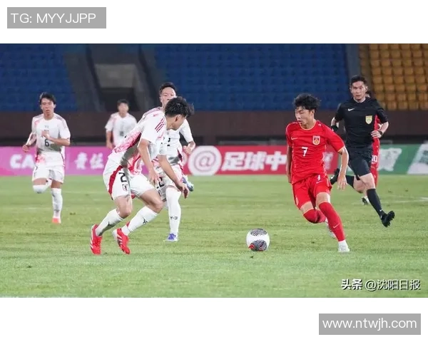 男足球明星精彩出场瞬间集锦回顾燃情赛场的荣耀与激情 男足球明星精彩出场瞬间集锦回顾燃情赛场的荣耀与激情