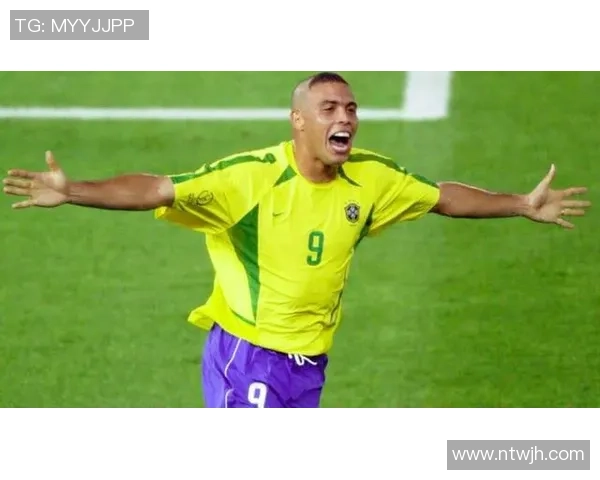 绿色头发的足球明星女性展现独特魅力与运动精神的完美结合 绿色头发的足球明星女性展现独特魅力与运动精神的完美结合